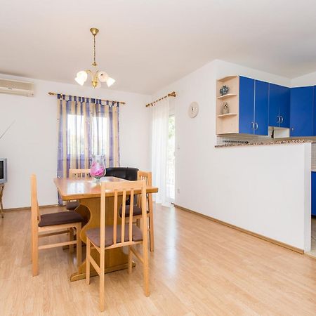 Apartman Justinic Šilo Szoba fotó