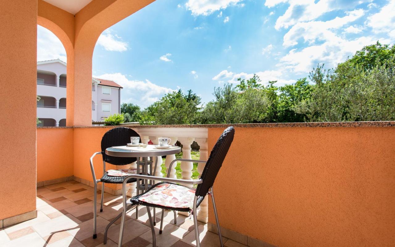 Apartman Justinic Šilo Kültér fotó