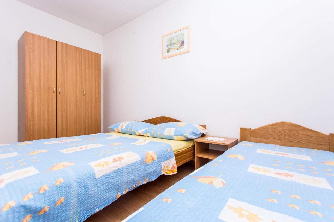 Apartman Justinic Šilo Kültér fotó