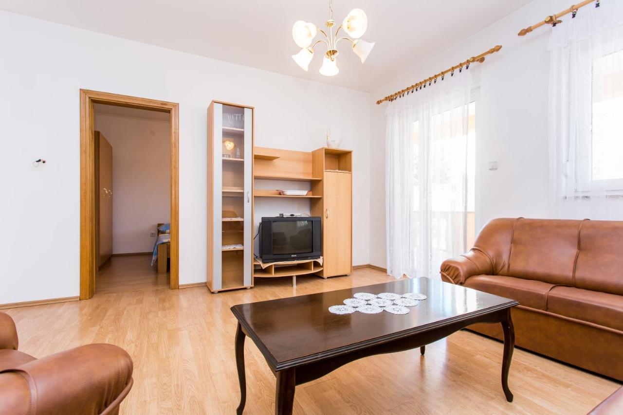 Apartman Justinic Šilo Kültér fotó